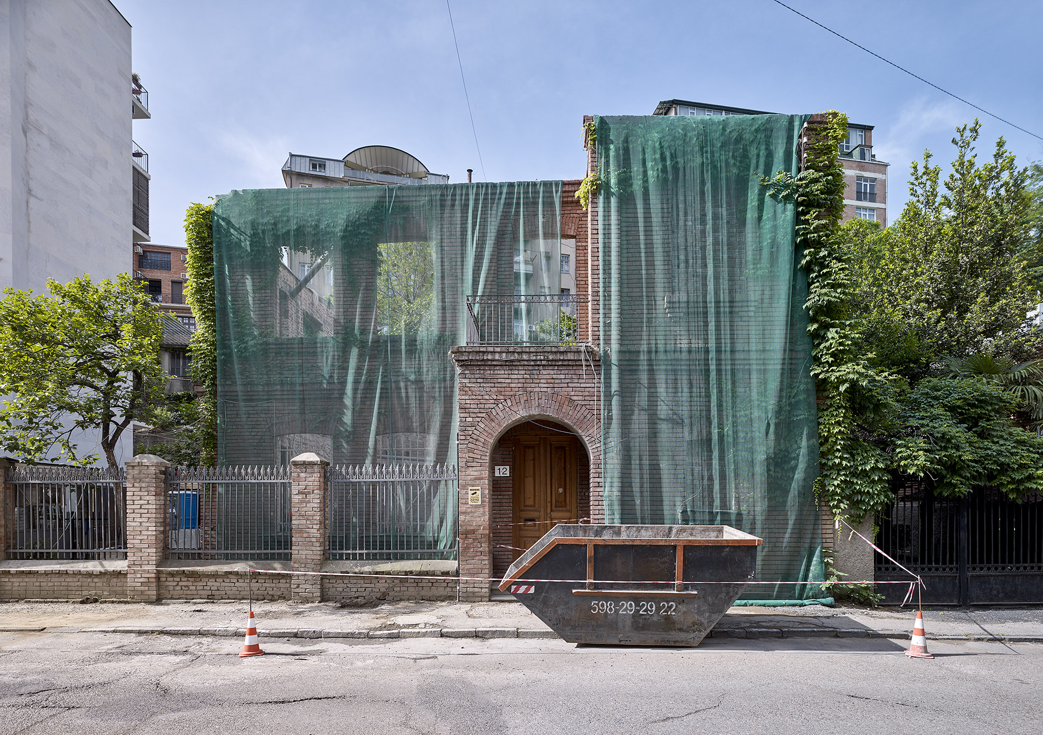 E17650 · documentation May 2018